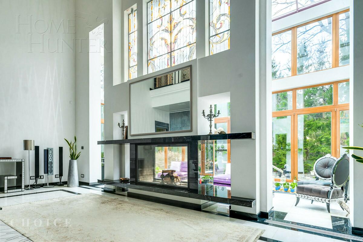 2-этажный коттедж 1 100 м² с отделкой