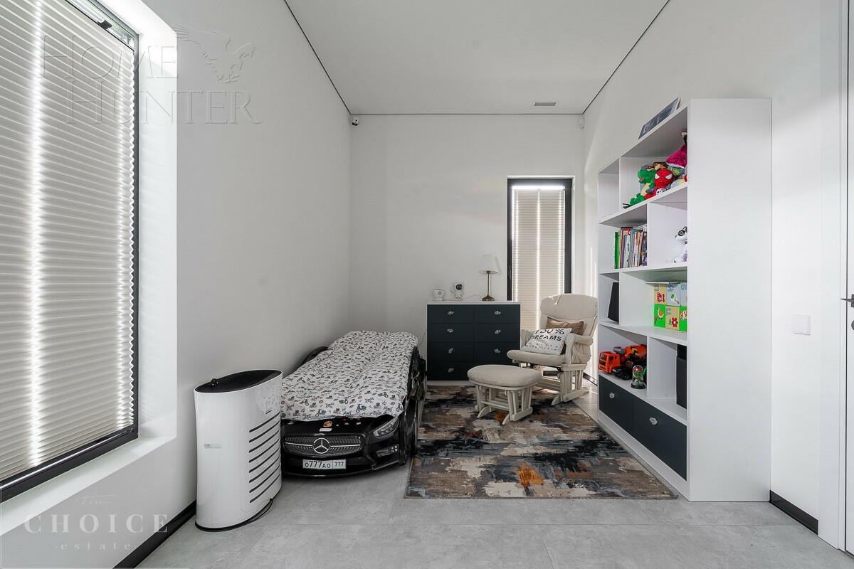 1-этажный коттедж 310 м² с отделкой