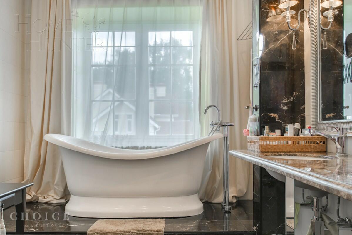 2-этажный коттедж 366 м² без отделки