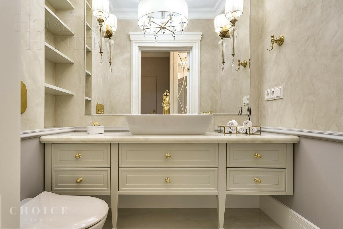 2-этажный коттедж 350 м² с отделкой