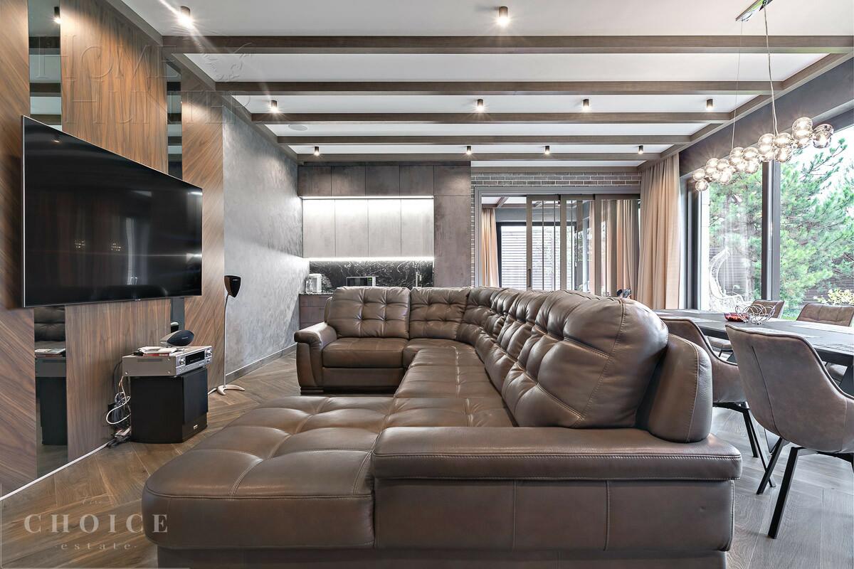 2-этажный коттедж 1 145 м² с отделкой