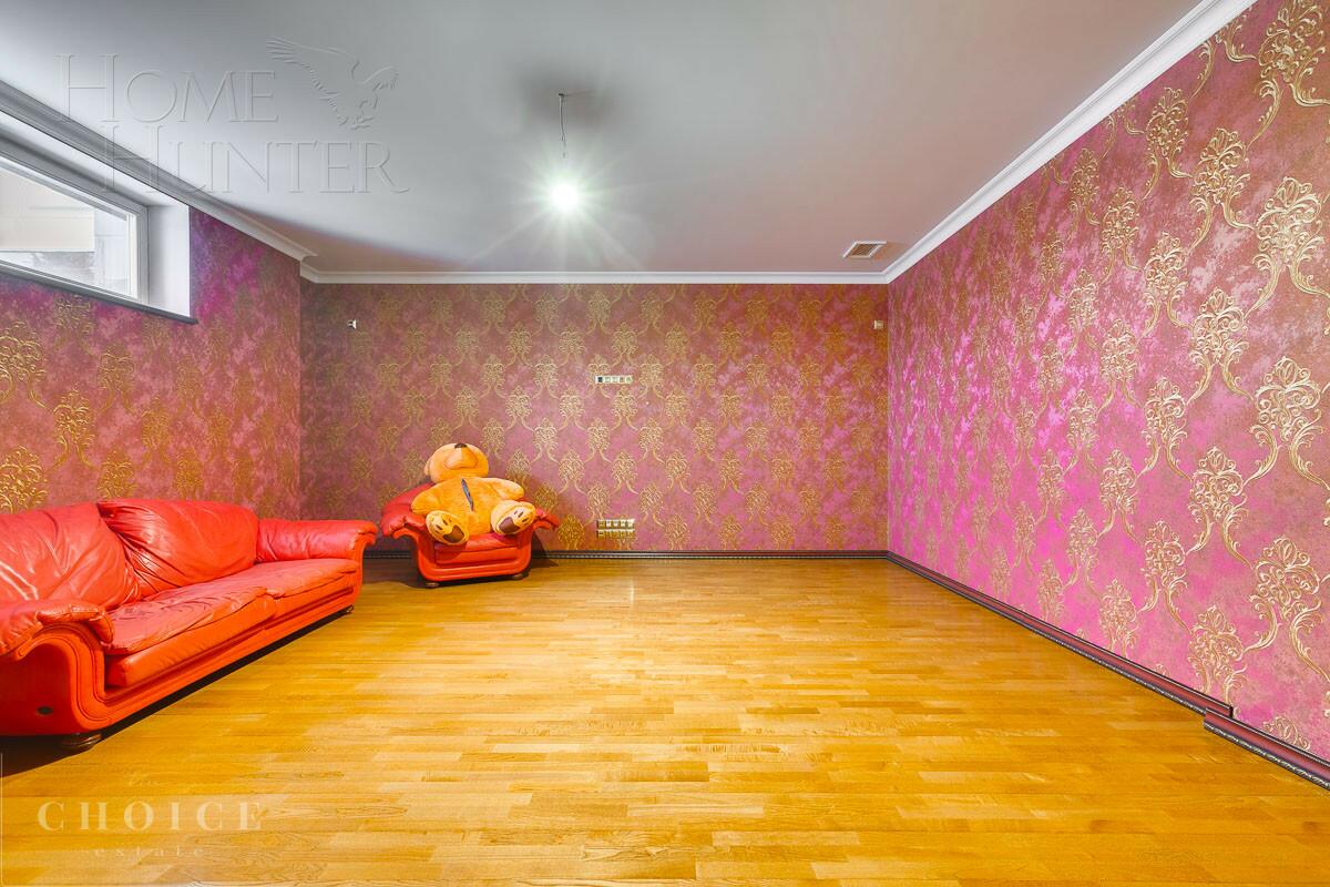 2-этажный коттедж 3 000 м² с отделкой