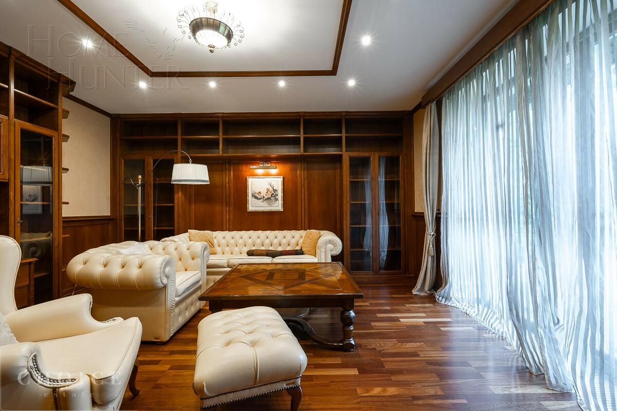 2-этажный коттедж 679 м² с отделкой