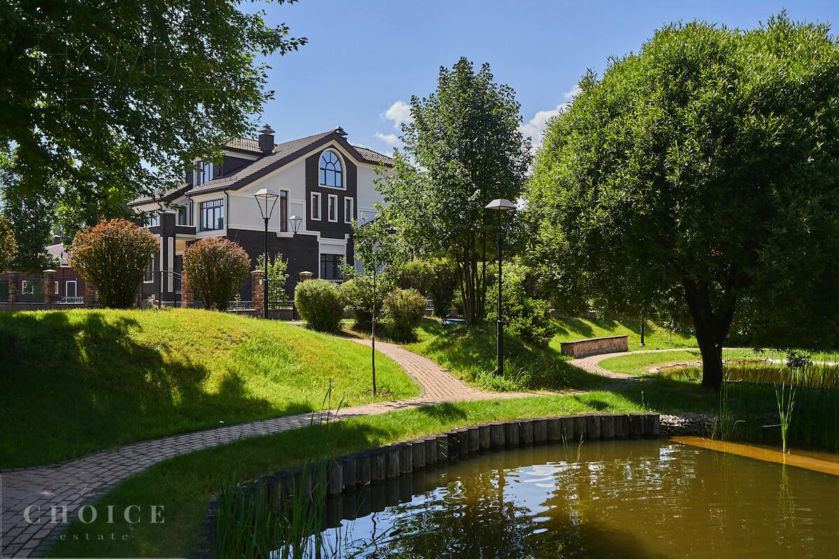 2-этажный коттедж 699 м² без отделки