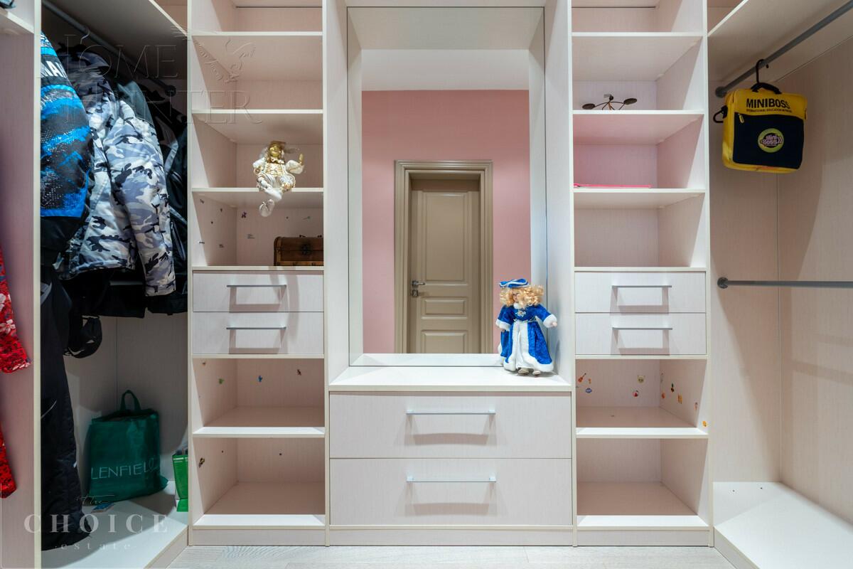 2-этажный коттедж 750 м² с отделкой