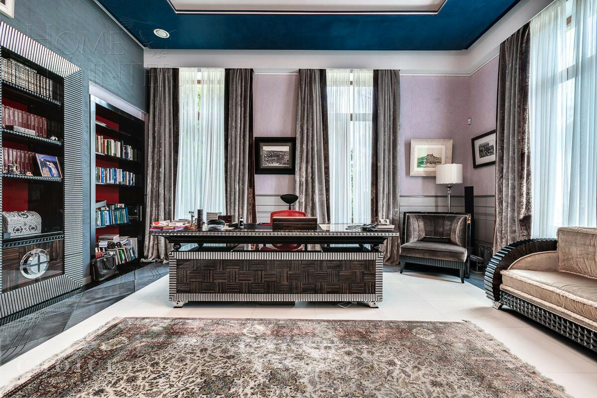 2-этажный коттедж 1 100 м² с отделкой