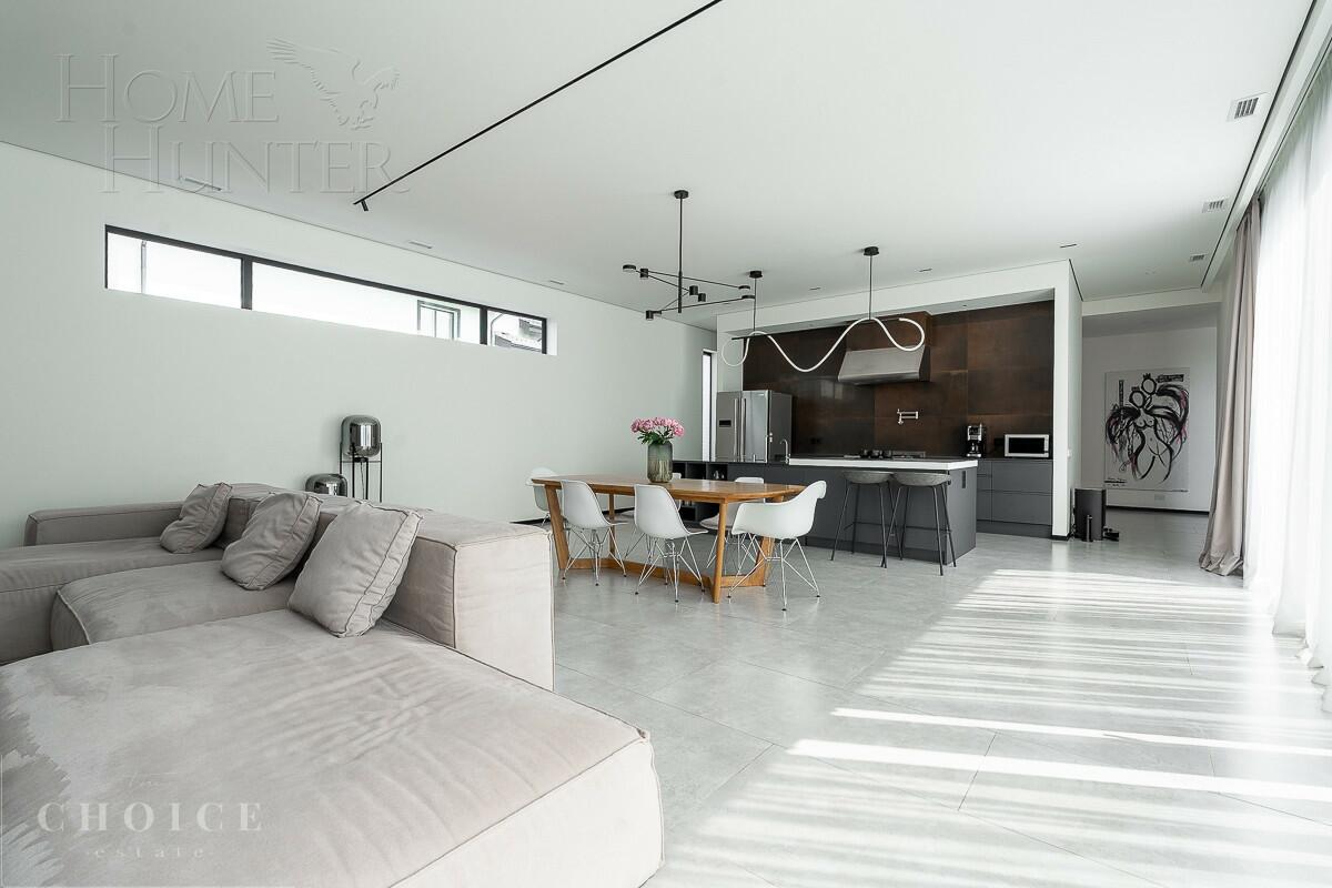 1-этажный коттедж 310 м² с отделкой