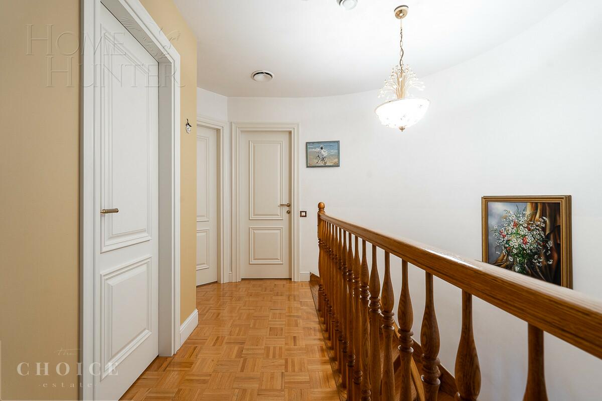 2-этажный коттедж 512.5 м² с отделкой