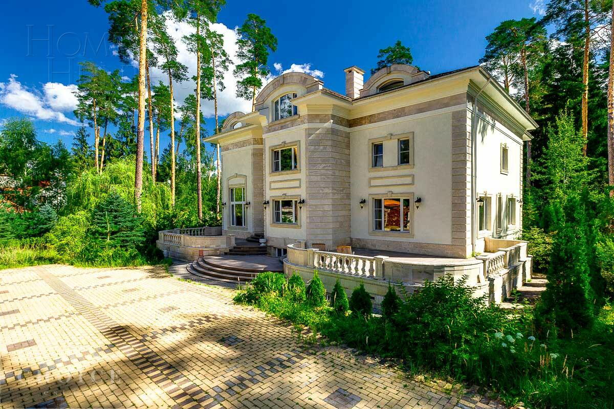 2-этажный коттедж 800 м² с отделкой