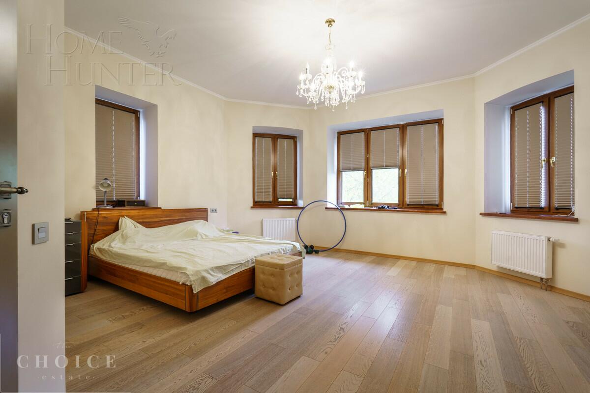 2-этажный коттедж 750 м² с отделкой