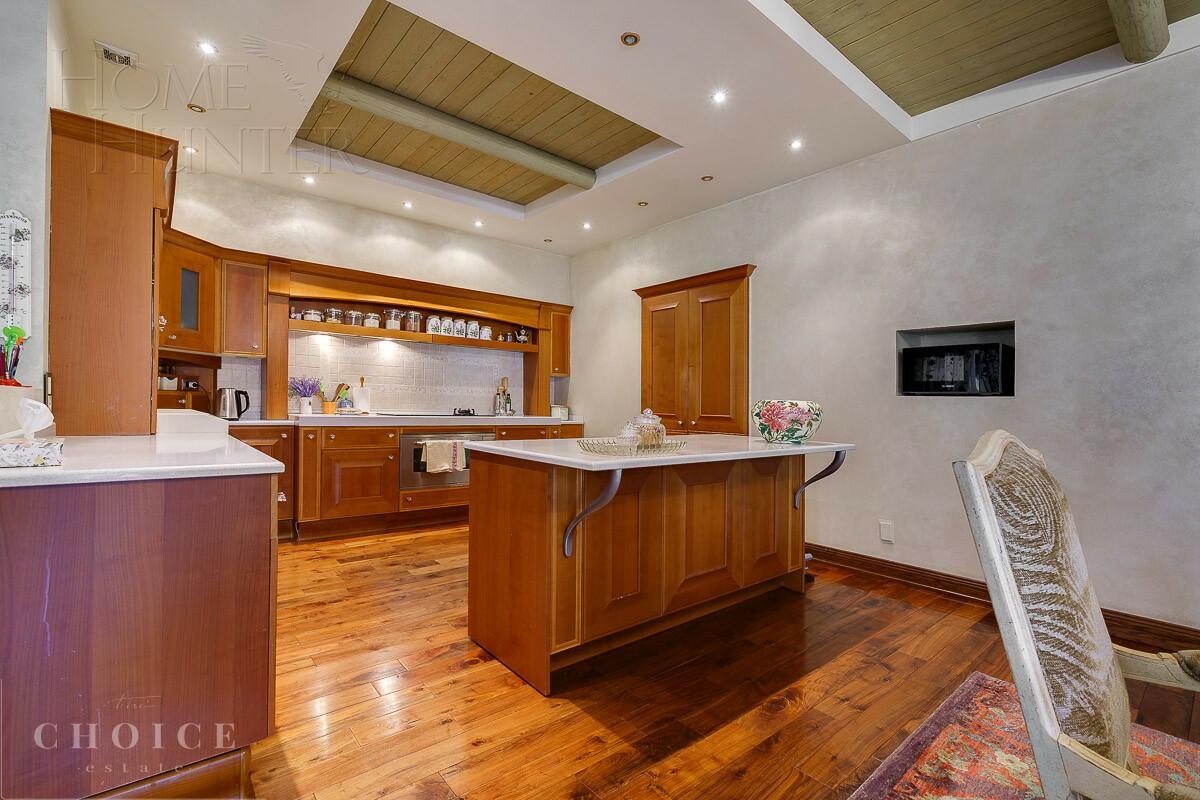 2-этажный коттедж 726 м² с отделкой