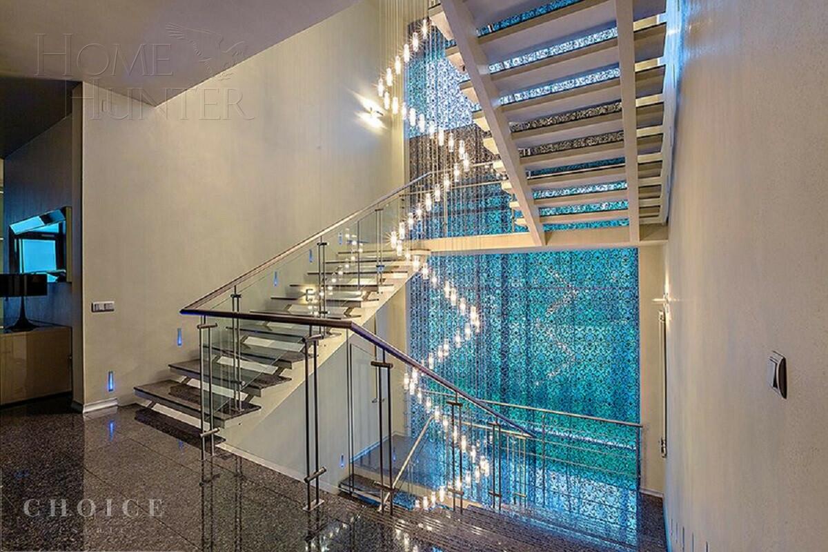 2-этажный коттедж 1 230 м² с отделкой