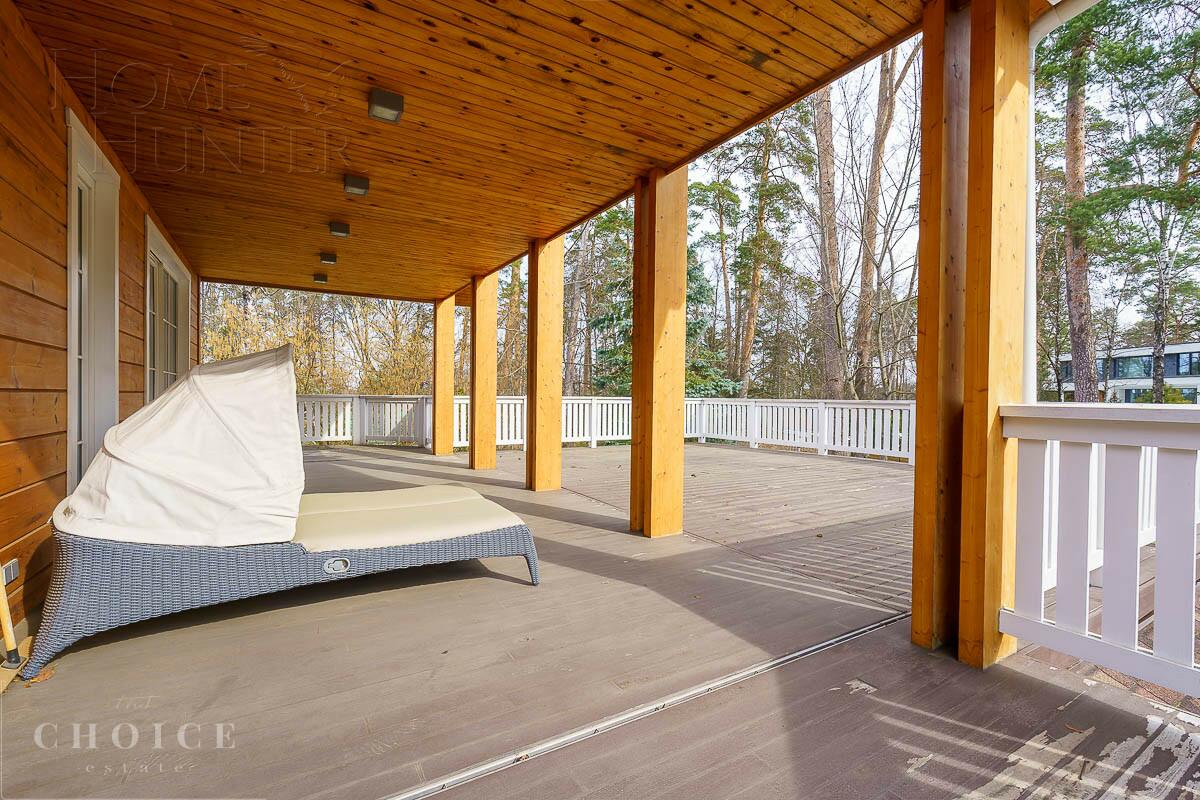 2-этажный коттедж 1 300 м² с отделкой