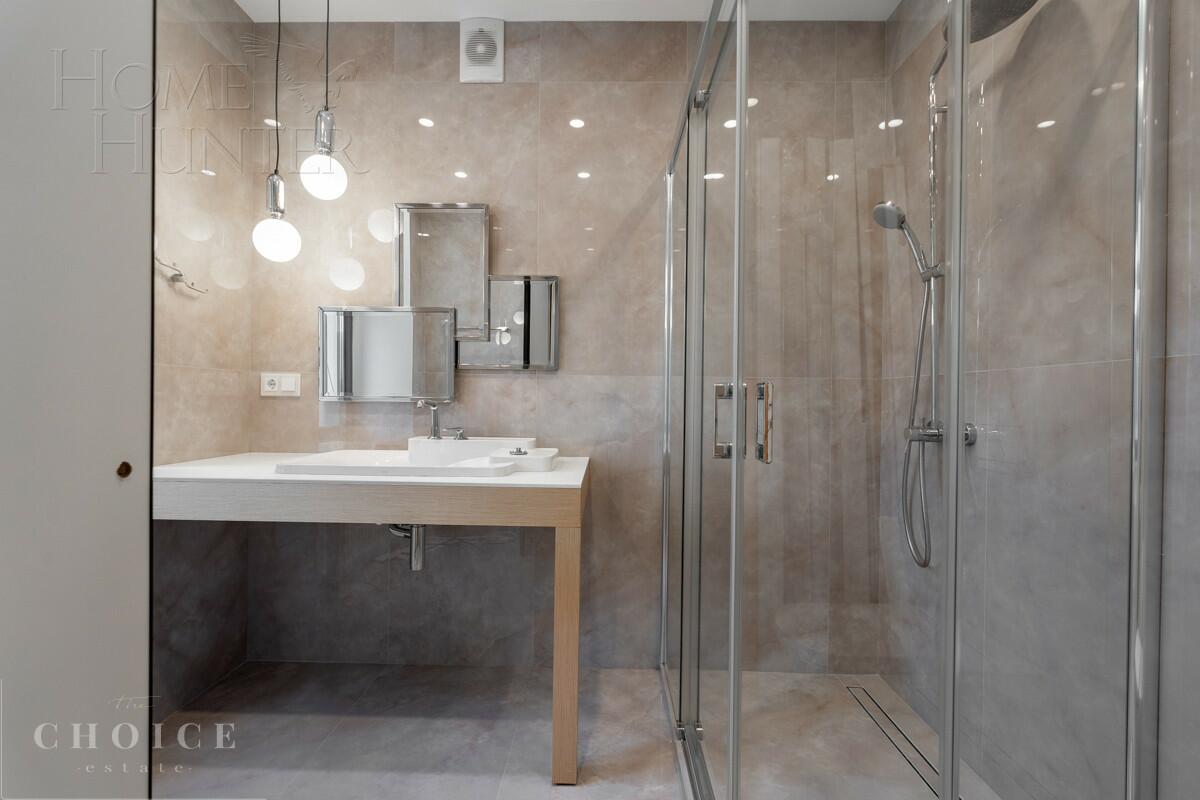 2-этажный коттедж 382 м² с отделкой