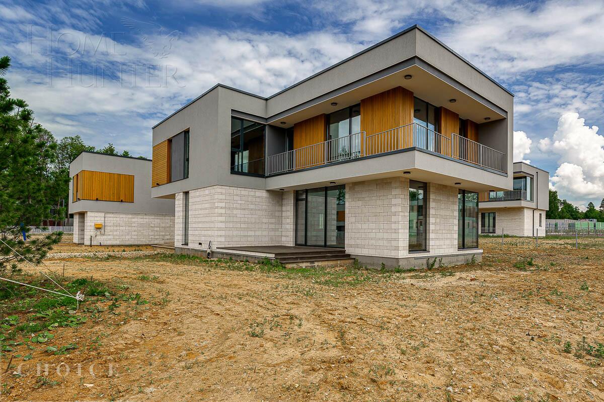 2-этажный коттедж 319.7 м² без отделки