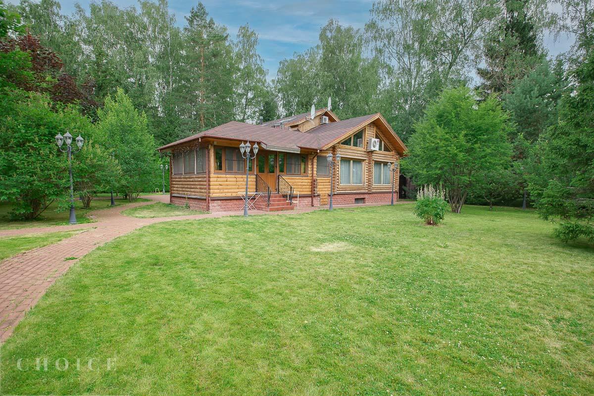 2-этажный коттедж 390 м² с отделкой