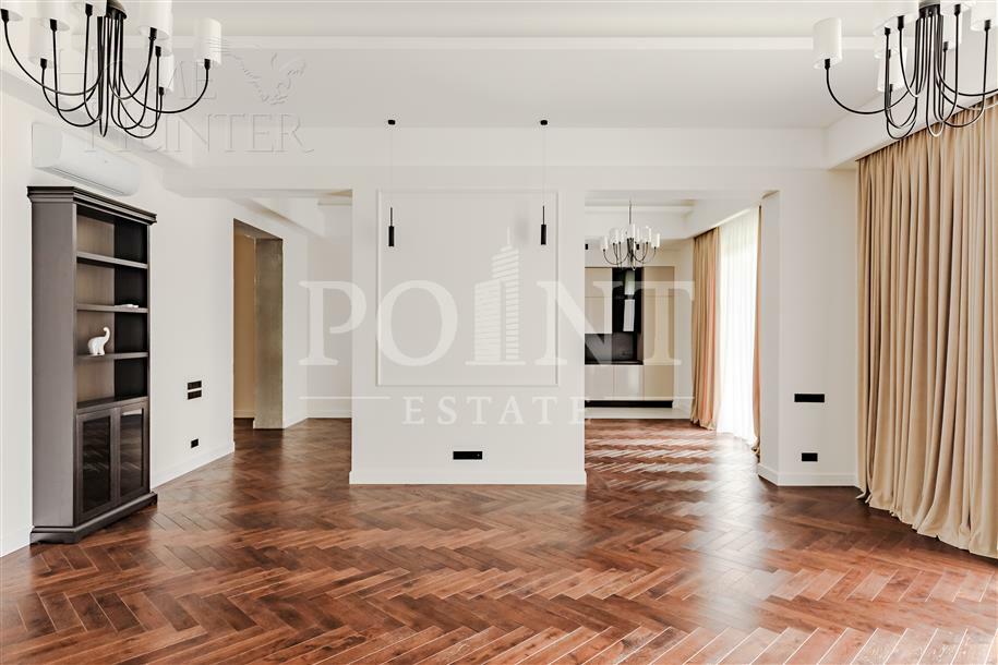 1-этажный коттедж 990 м² с отделкой