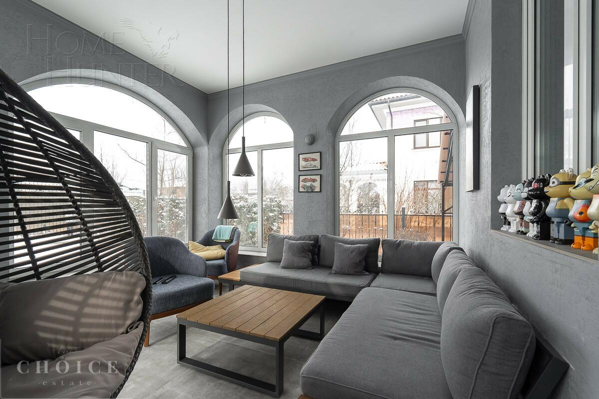 2-этажный коттедж 275 м² с отделкой