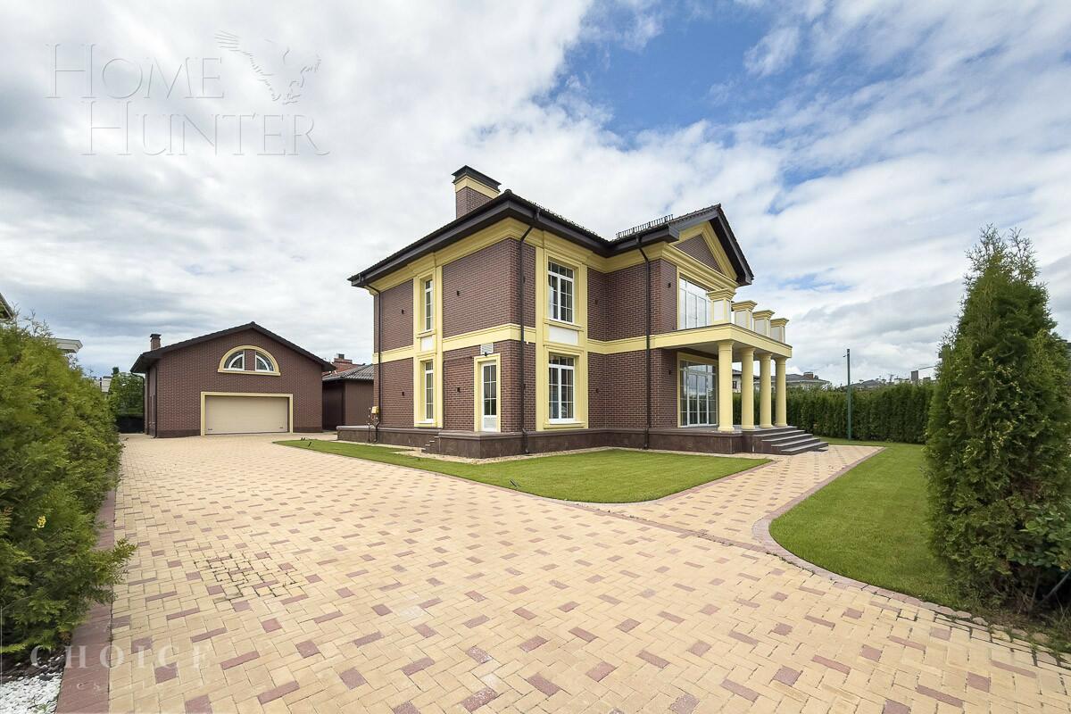 2-этажный коттедж 900 м² с отделкой