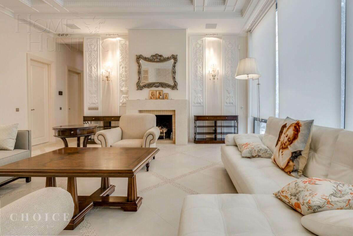 3-этажный таунхаус 340 м² с отделкой