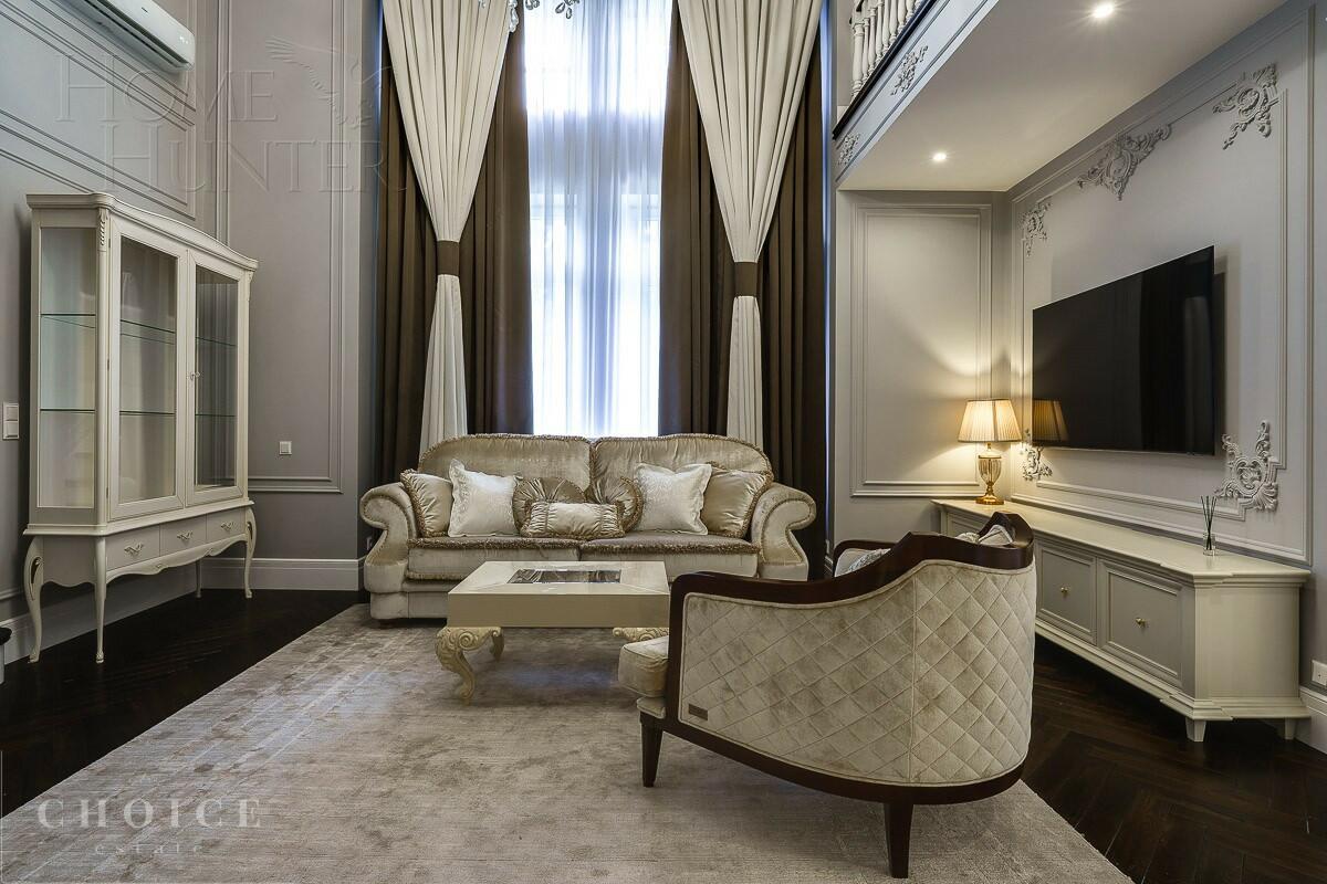 2-этажный коттедж 350 м² с отделкой