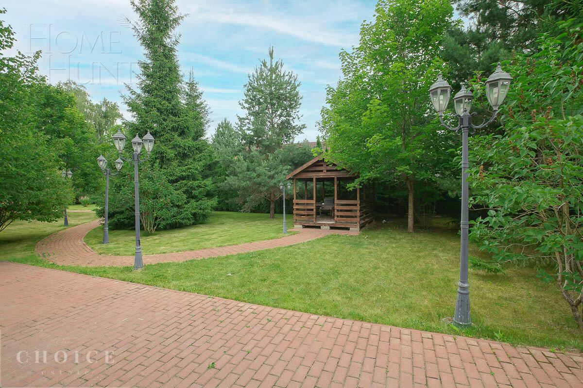 2-этажный коттедж 390 м² с отделкой