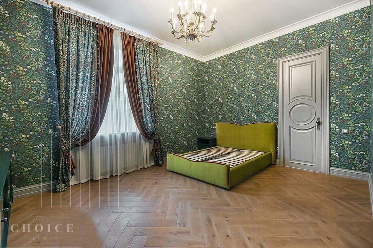 2-этажный коттедж 737 м² с отделкой