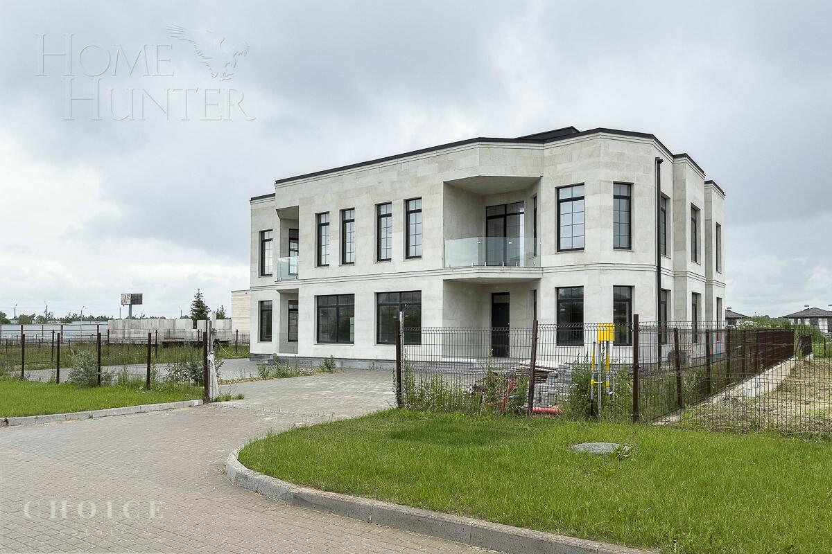 2-этажный коттедж 520 м² без отделки