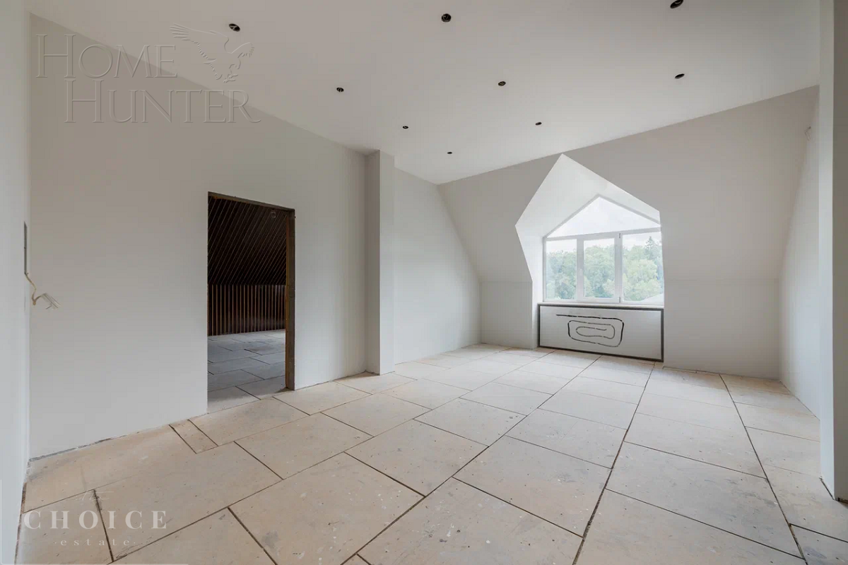 2-этажный коттедж 1 000 м² с отделкой