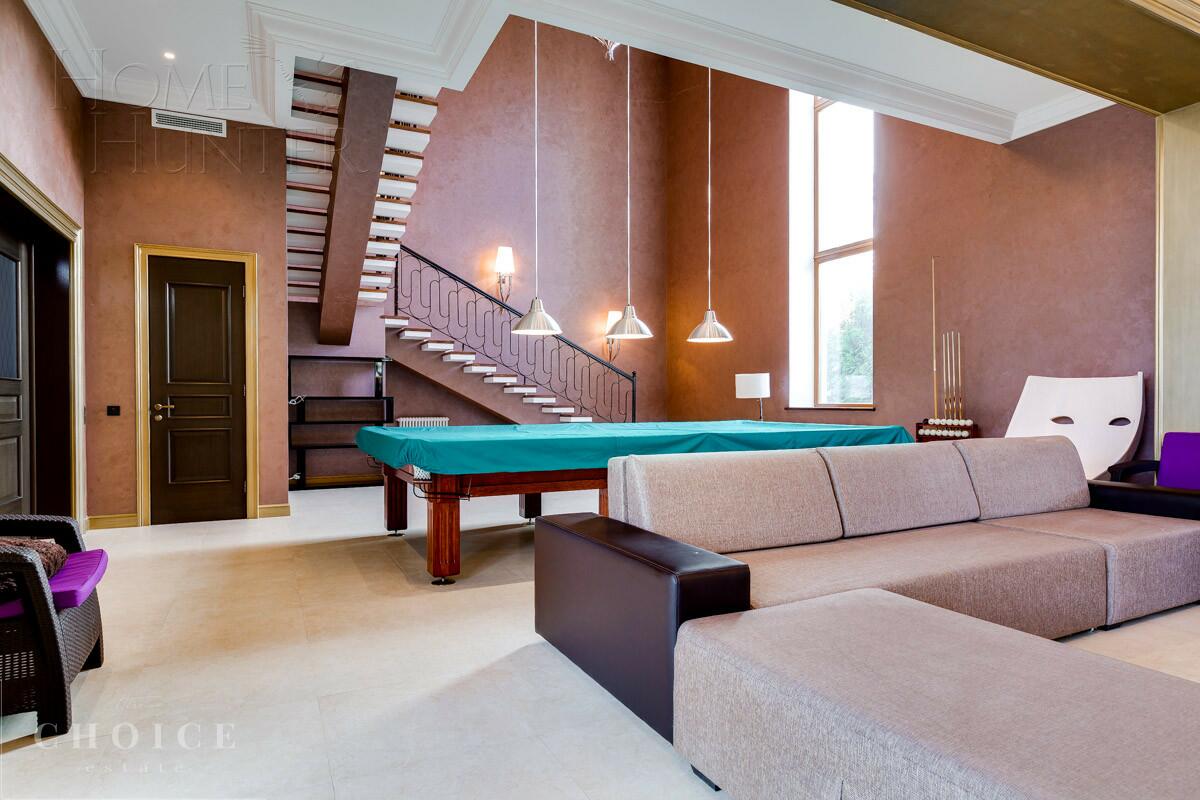 2-этажный коттедж 1 250 м² с отделкой