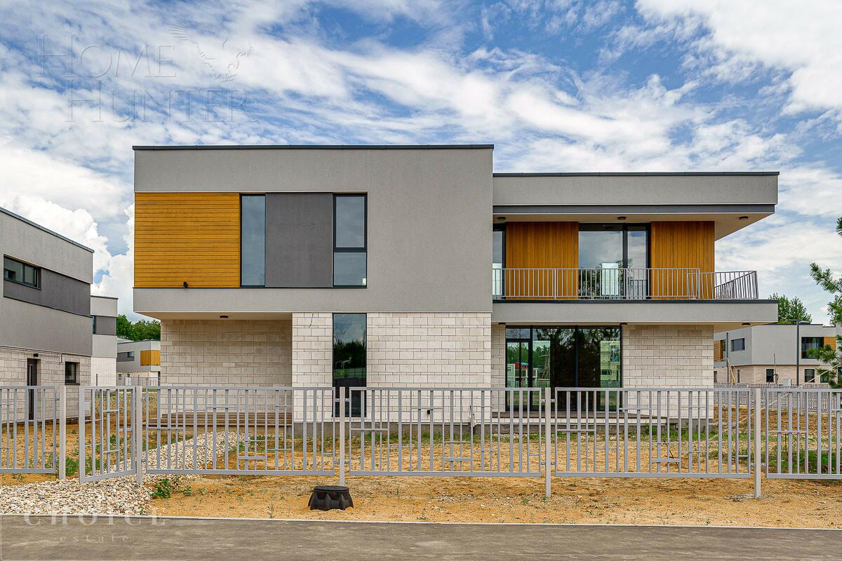 2-этажный коттедж 319.7 м² без отделки