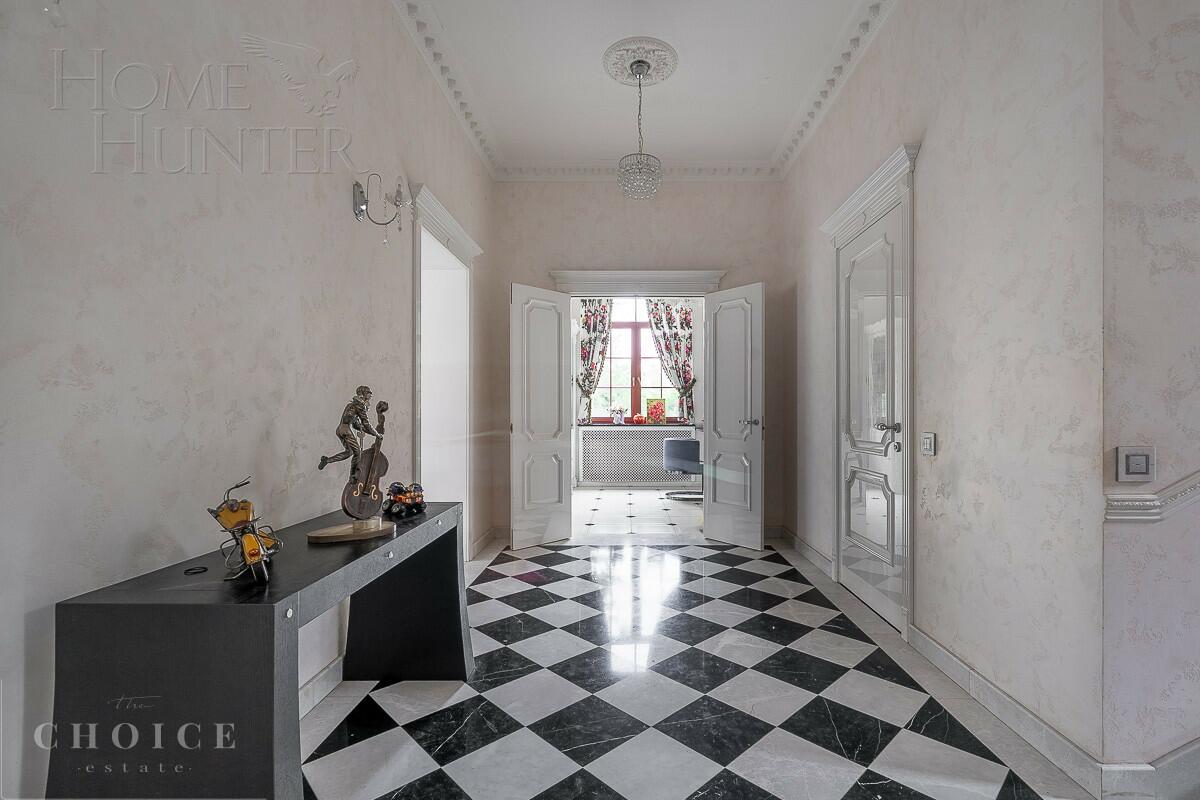 2-этажный коттедж 621.4 м² с отделкой