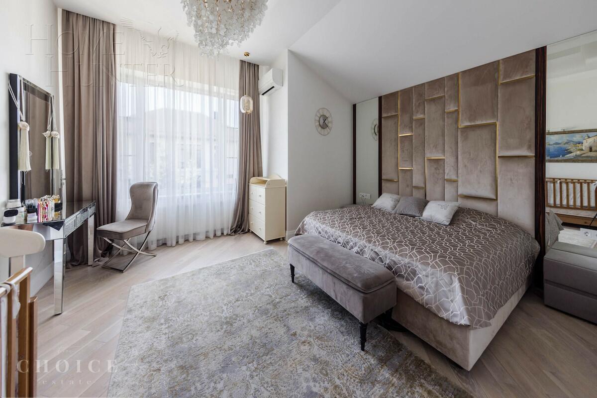 2-этажный коттедж 470 м² с отделкой