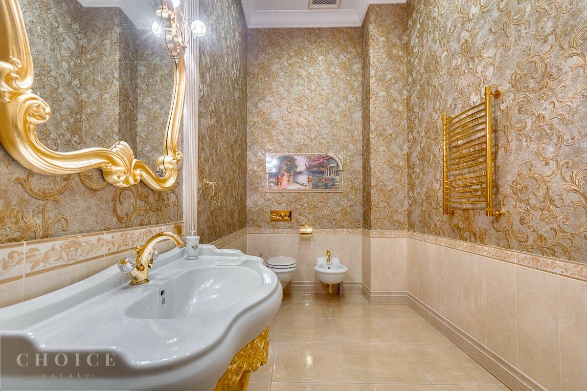 2-этажный коттедж 3 000 м² с отделкой