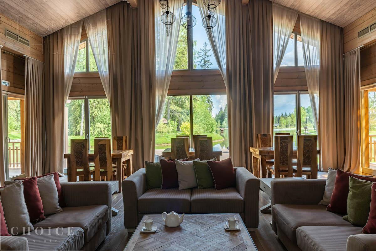 2-этажный коттедж 550 м² с отделкой