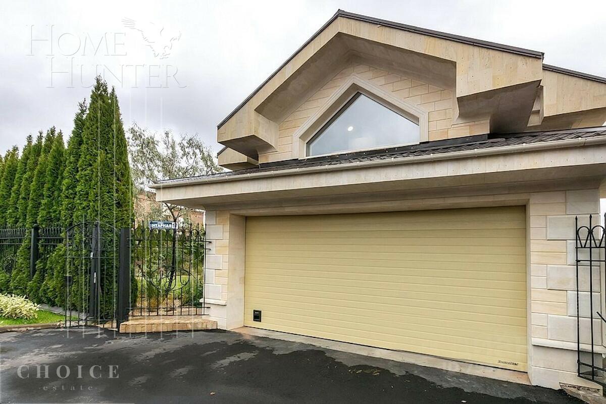 2-этажный коттедж 737 м² с отделкой