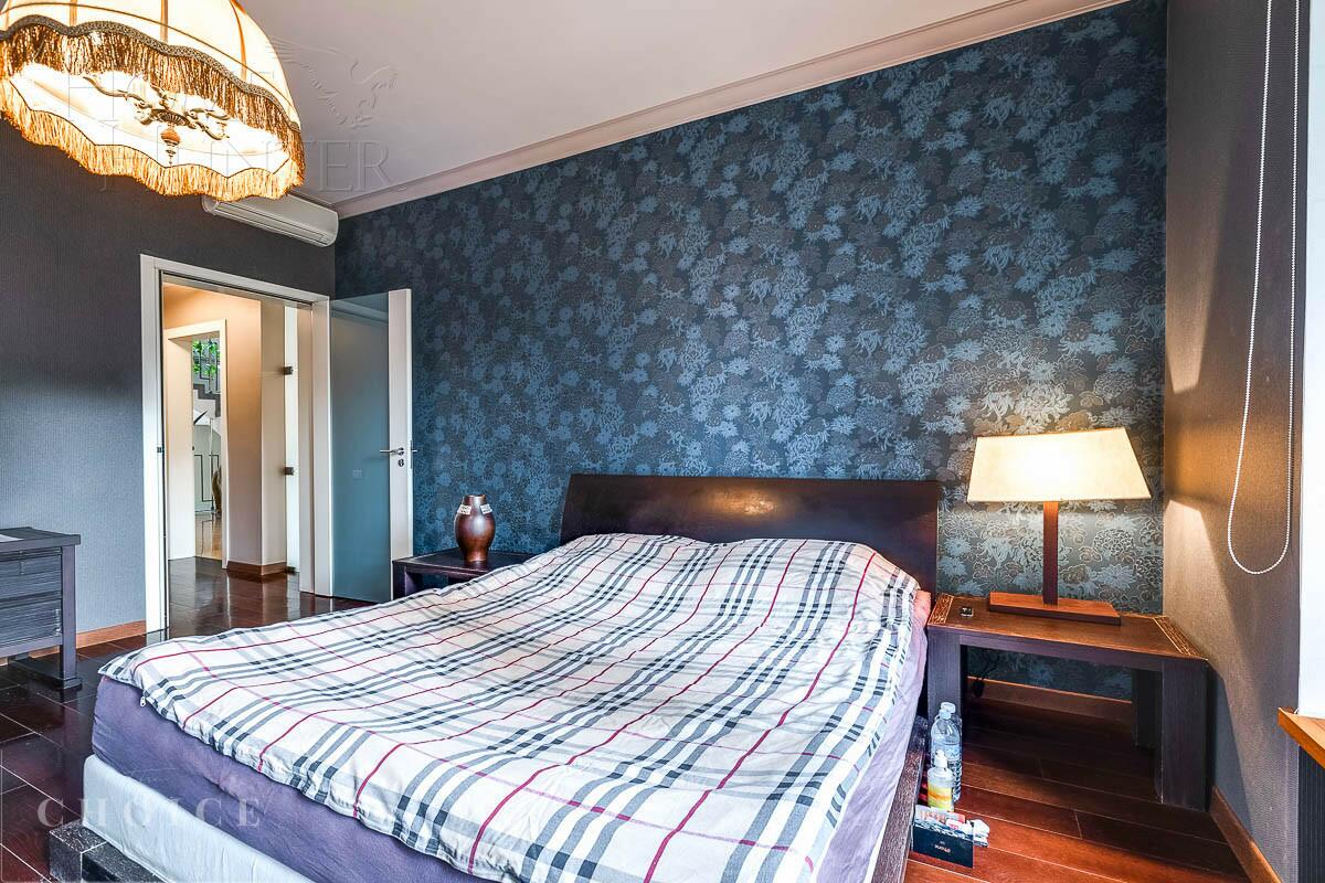 2-этажный коттедж 600 м² с отделкой