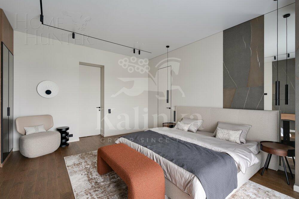 2-этажный коттедж 320 м² с отделкой