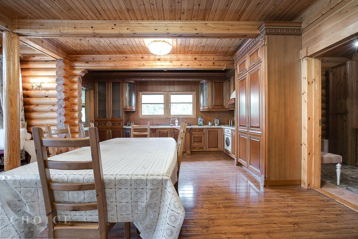 2-этажный коттедж 390 м² с отделкой