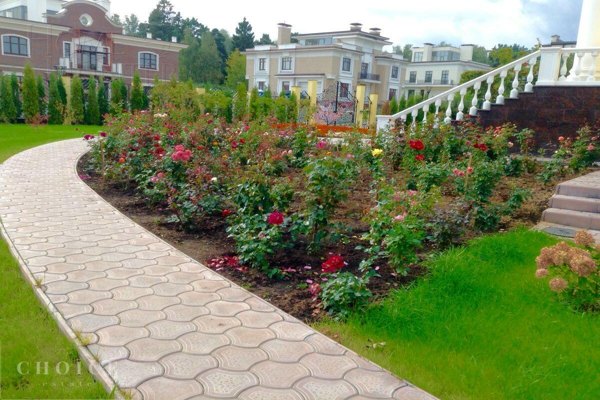 2-этажный коттедж 3 000 м² с отделкой