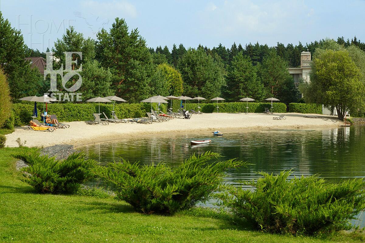 2-этажный коттедж 703 м² без отделки