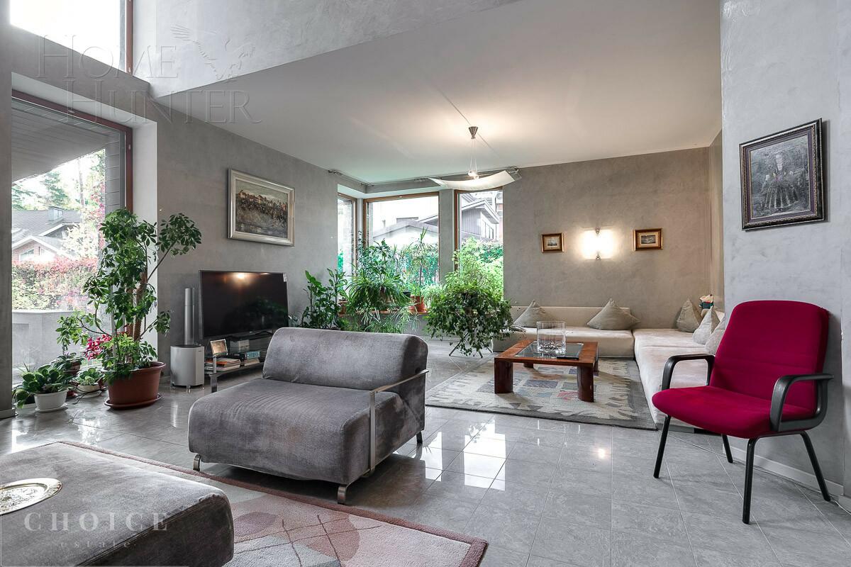 2-этажный коттедж 600 м² с отделкой