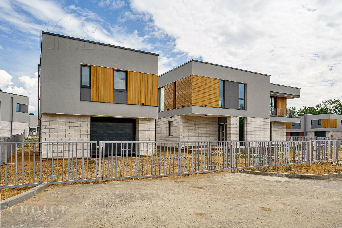 2-этажный коттедж 319.7 м² без отделки