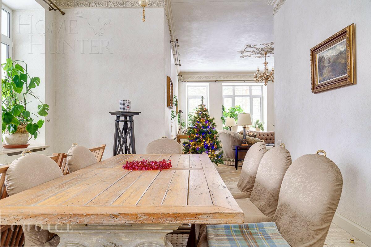 2-этажный коттедж 400 м² с отделкой