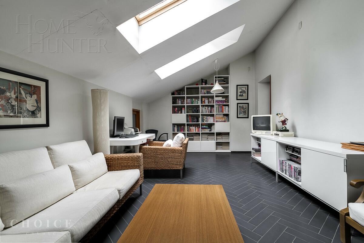 2-этажный коттедж 600 м² с отделкой