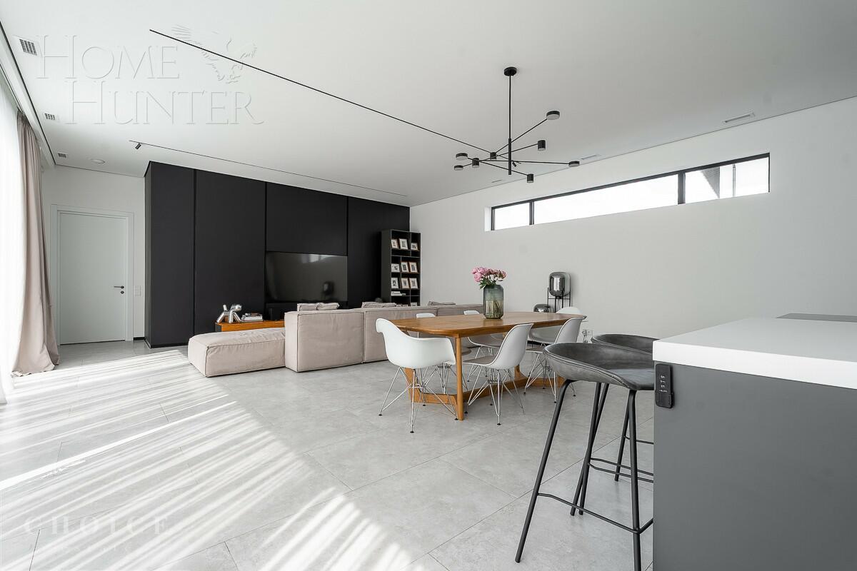 1-этажный коттедж 310 м² с отделкой