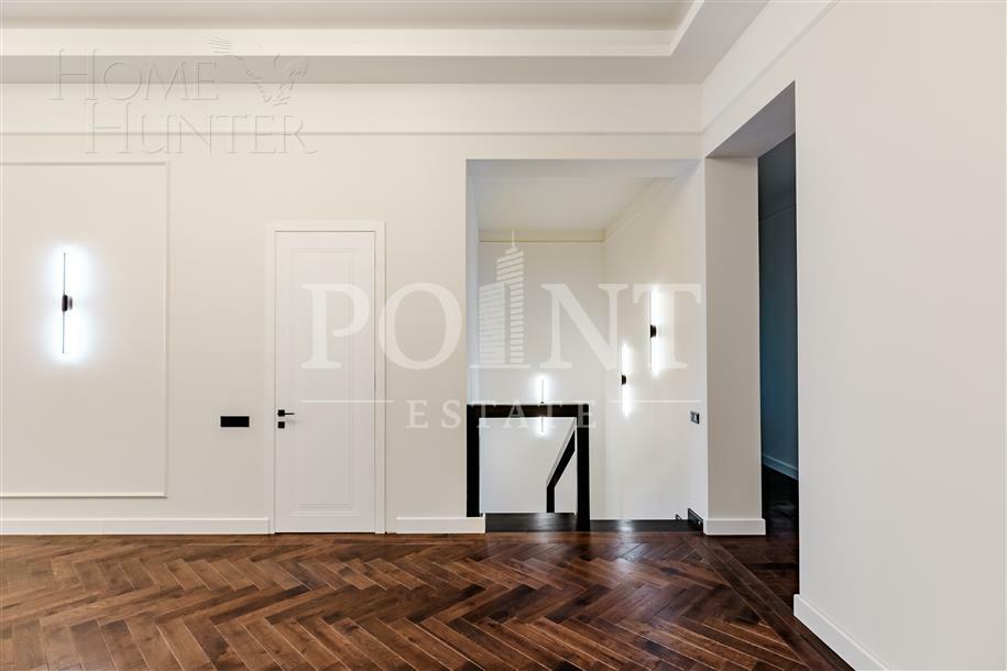 1-этажный коттедж 990 м² с отделкой