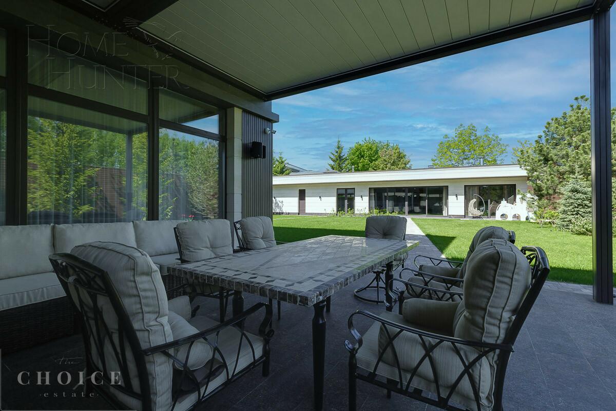 2-этажный коттедж 1 145 м² с отделкой