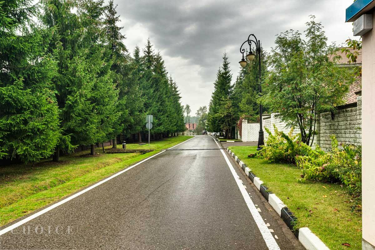 Участок 27 сот. в охраняемом поселке