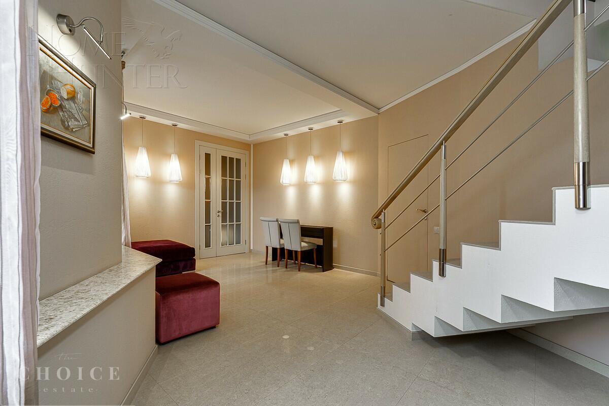 2-этажный коттедж 1 150 м² с отделкой